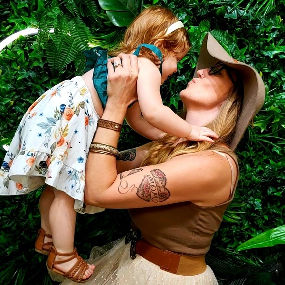 Meet your posher - Picture 5 of 8